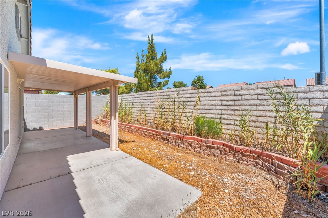8632 Majestic Pine Avenue Property Photo 16
