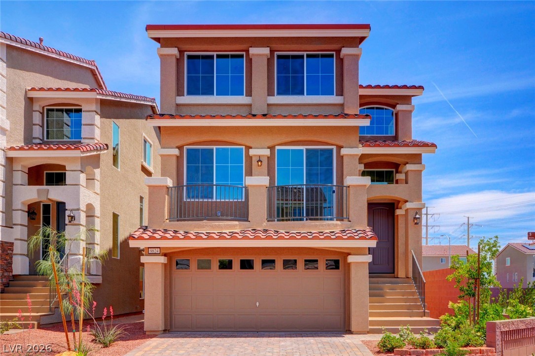 9824 Grey Sands Property Photo 2