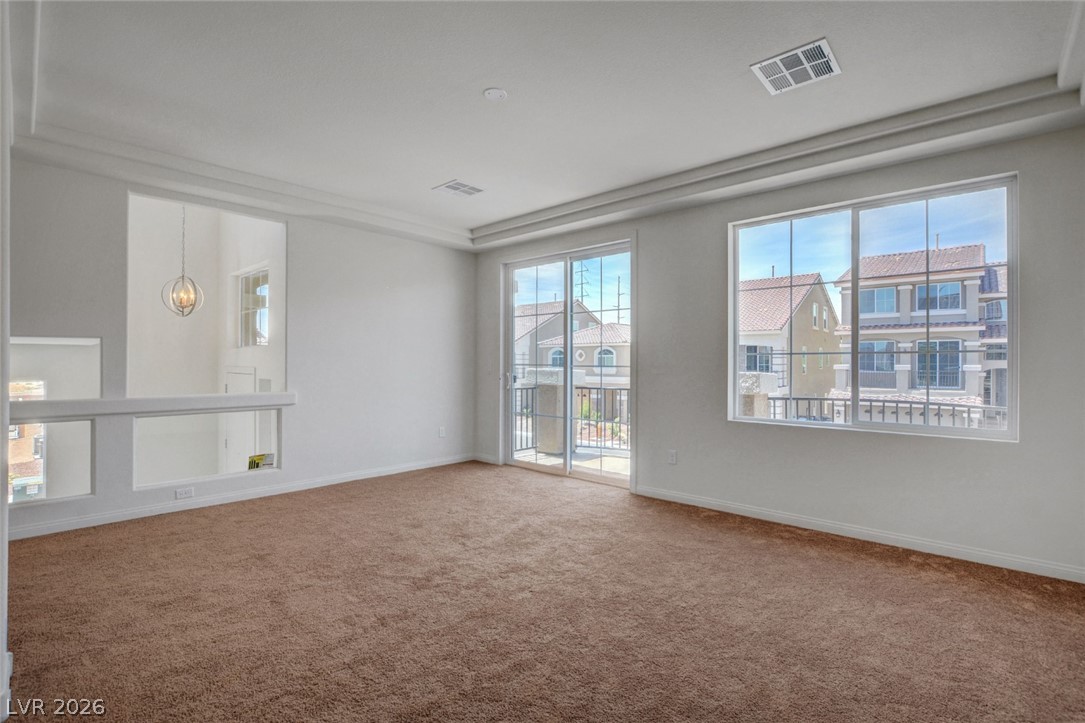 9824 Grey Sands Property Photo 7
