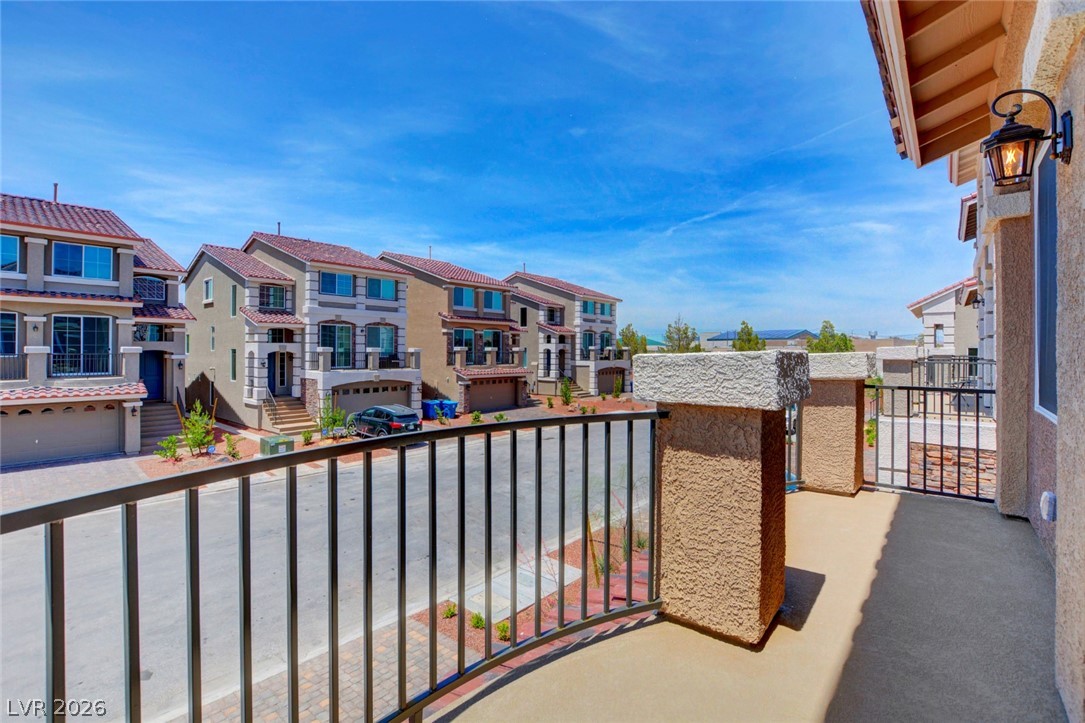 9824 Grey Sands Property Photo 10