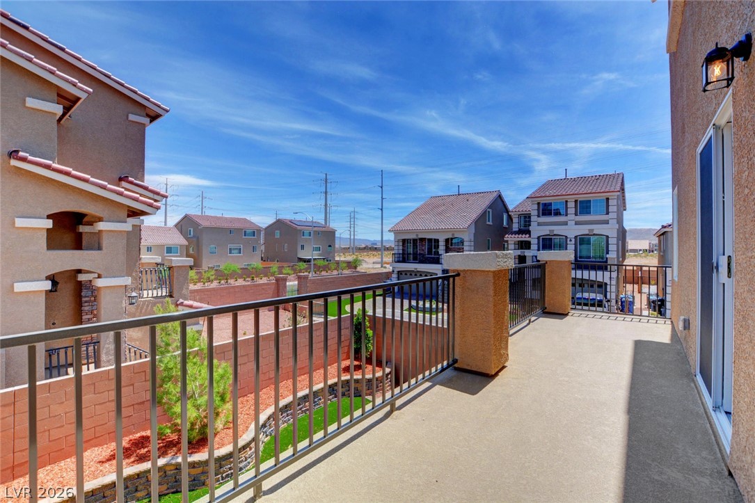 9824 Grey Sands Property Photo 18