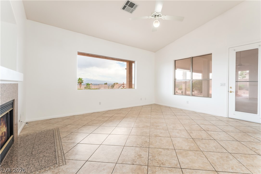 931 Temple View Drive Property Photo 11