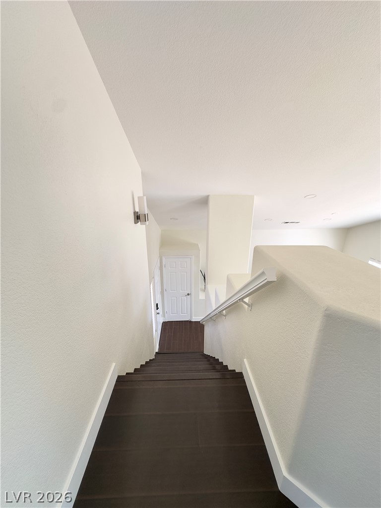 1728 Matador Way Property Photo 16