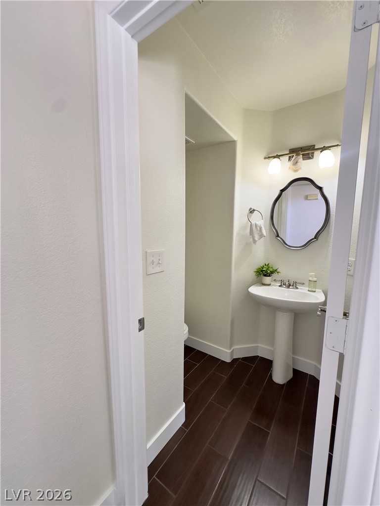 1728 Matador Way Property Photo 17