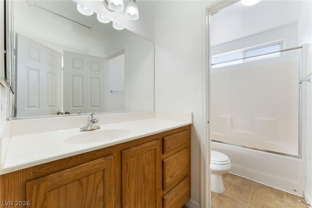 32 Rosa Rosales Court Property Photo 18