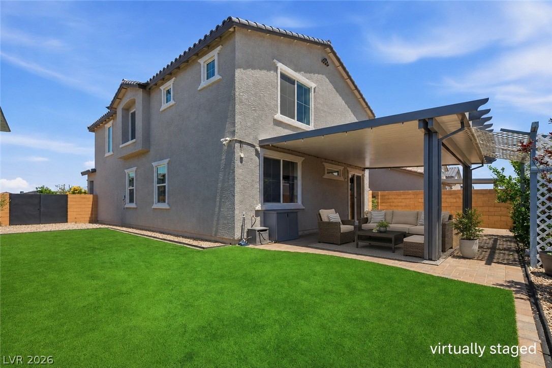 10981 Fennel Avenue Property Photo 8