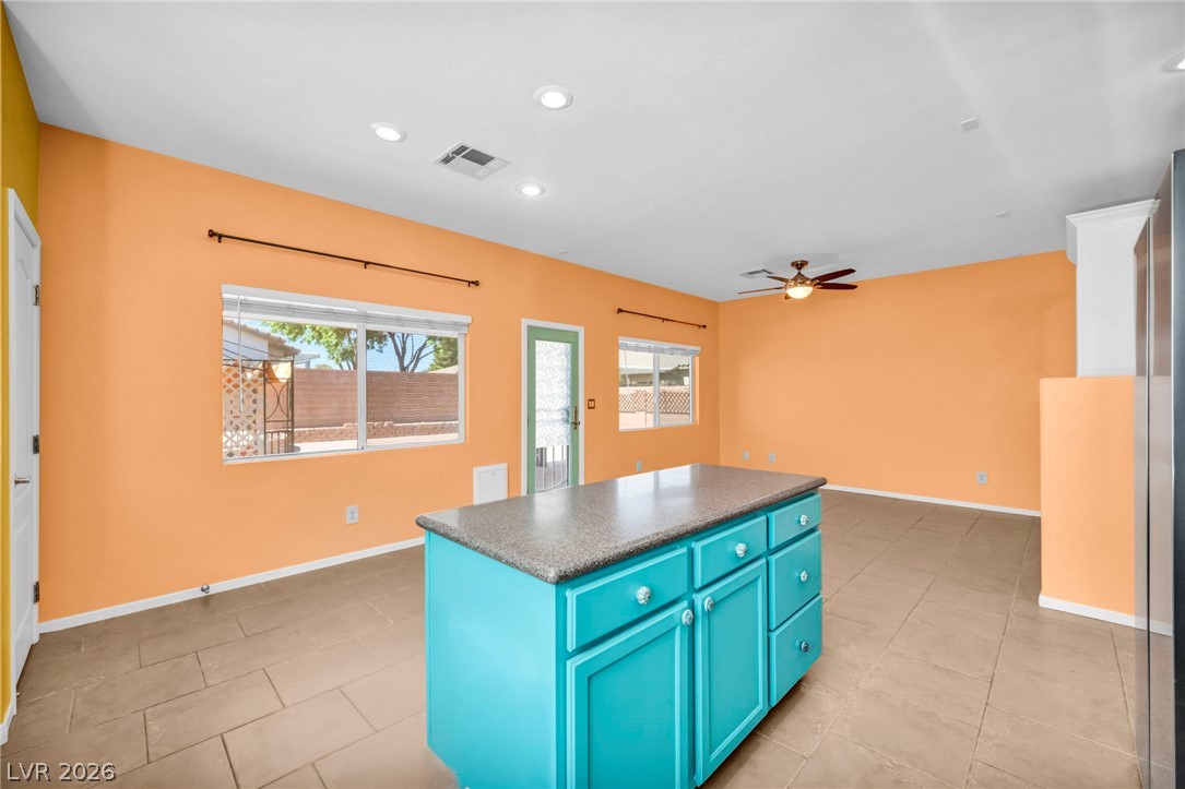 5401 Carrara Pointe Street Property Photo 9