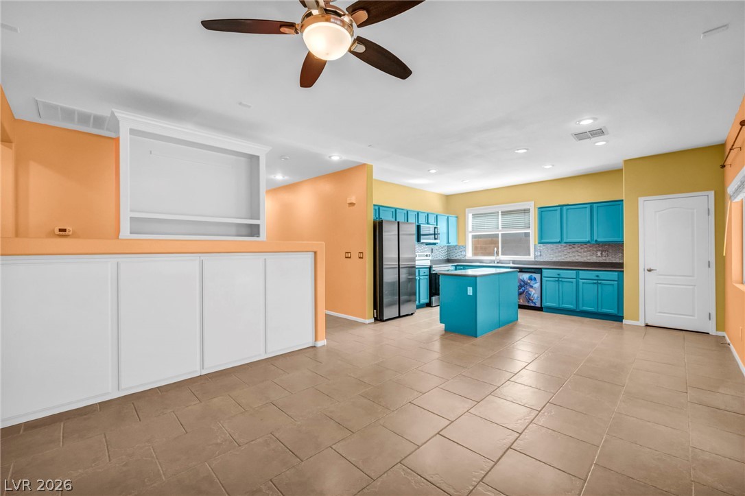5401 Carrara Pointe Street Property Photo 10