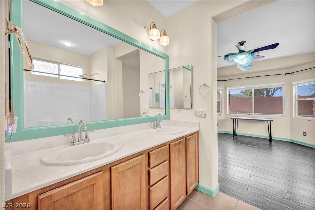 5401 Carrara Pointe Street Property Photo 22
