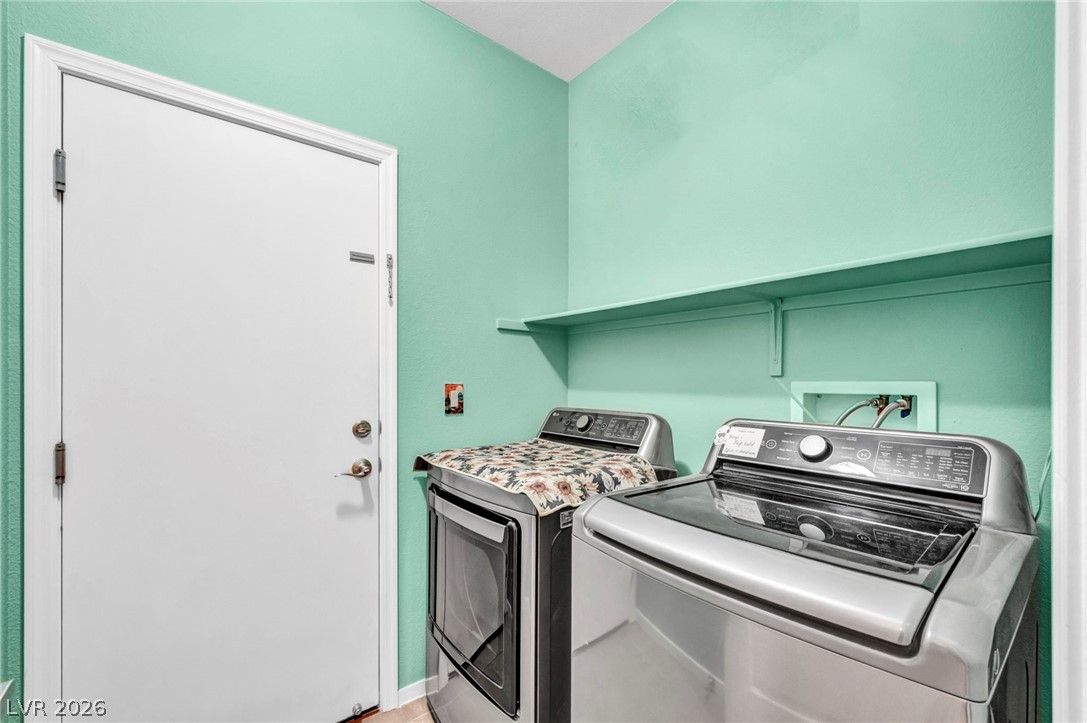 5401 Carrara Pointe Street Property Photo 25