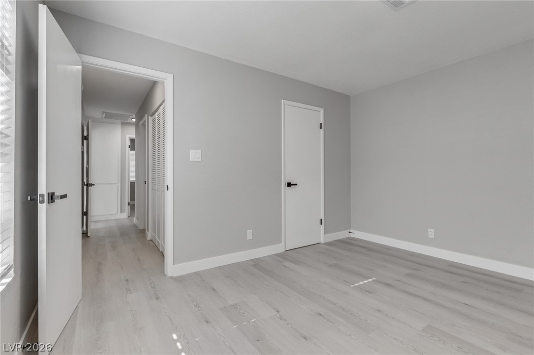 4339 Pinegrove Street Property Photo 17