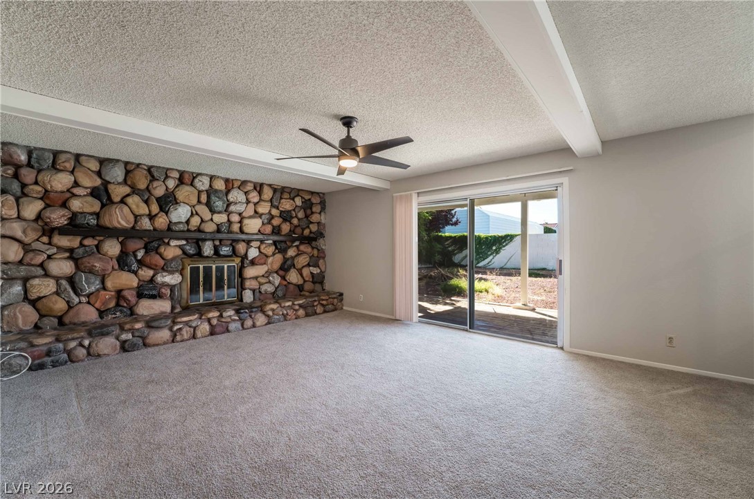 8705 Isola Drive Property Photo 10