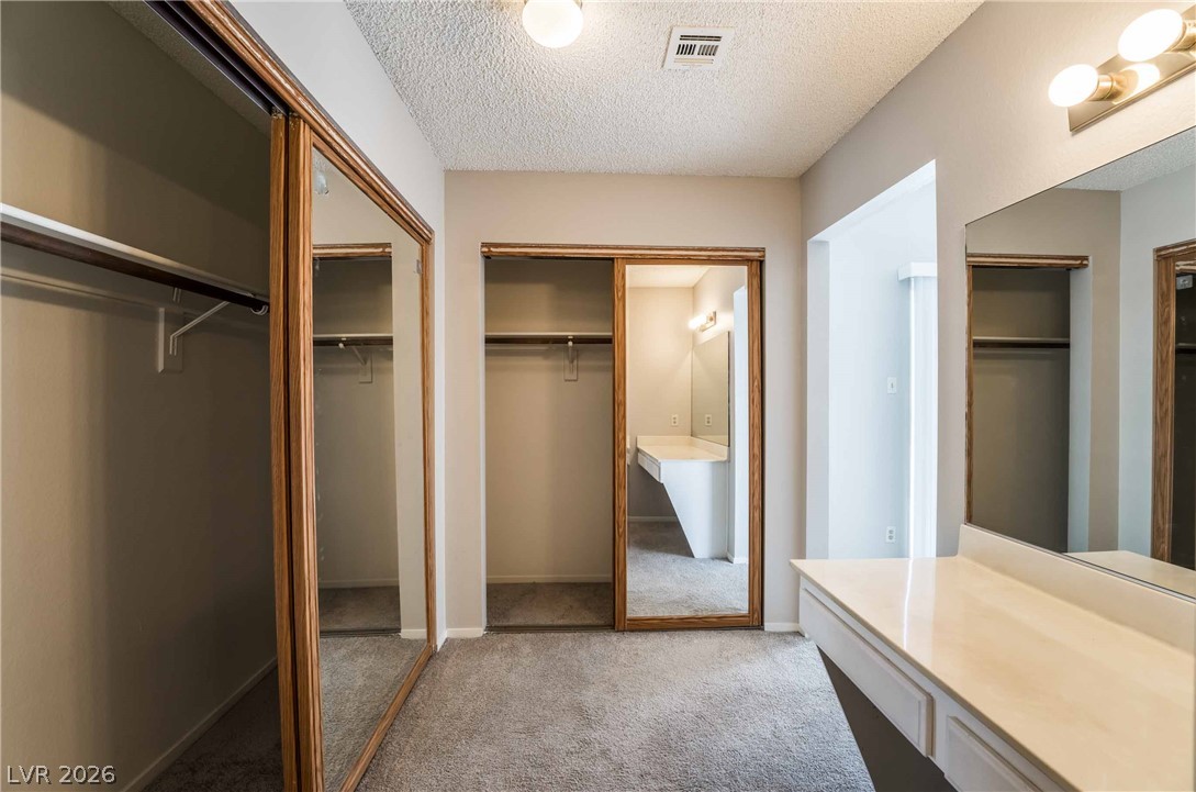8705 Isola Drive Property Photo 18