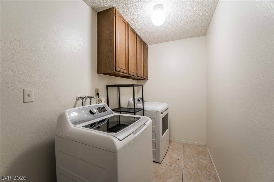 8705 Isola Drive Property Photo 24