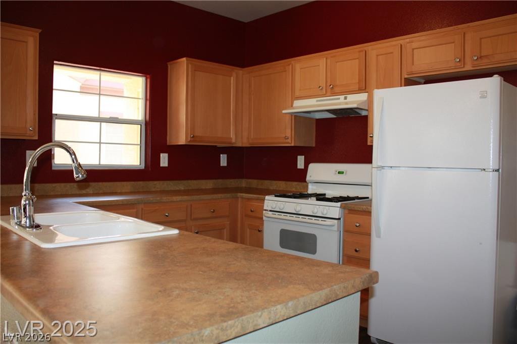 7660 West Eldorado Lane 232 Property Photo 8