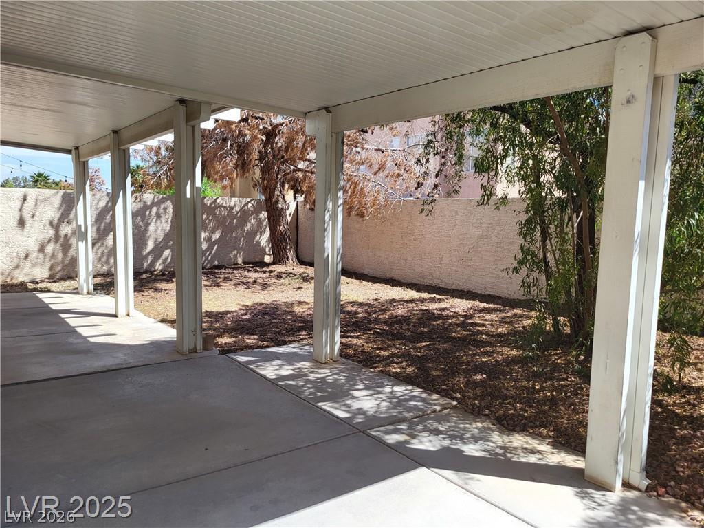 7951 Sky Birch Court Property Photo 14