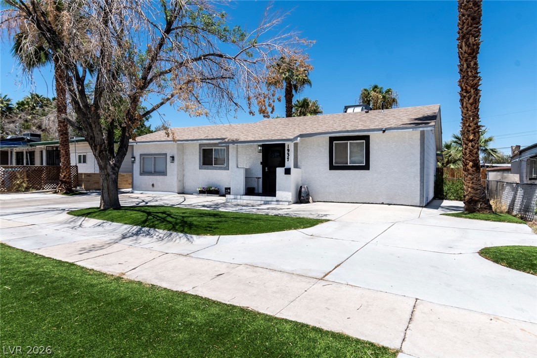 1937 Peyton Drive Property Photo 3