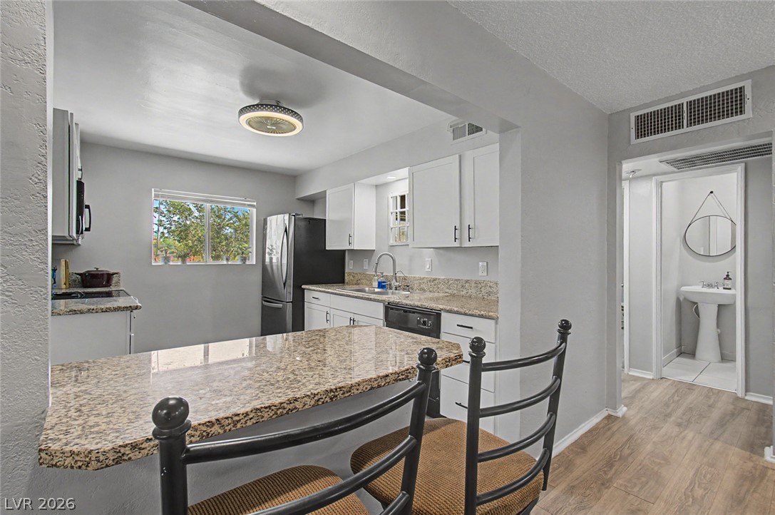1937 Peyton Drive Property Photo 22
