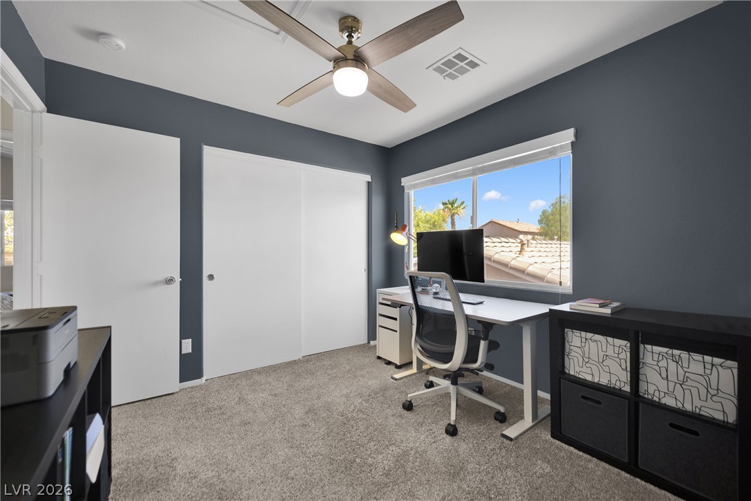 1813 Drifters Peak Street Property Photo 23