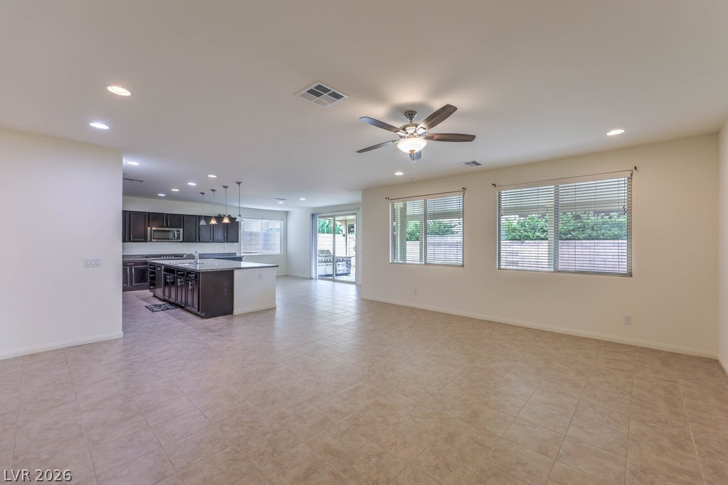 991 Whitworth Avenue Property Photo 13