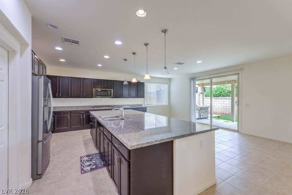 991 Whitworth Avenue Property Photo 14