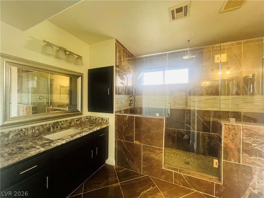 660 Bonanza Plain Avenue Property Photo 17