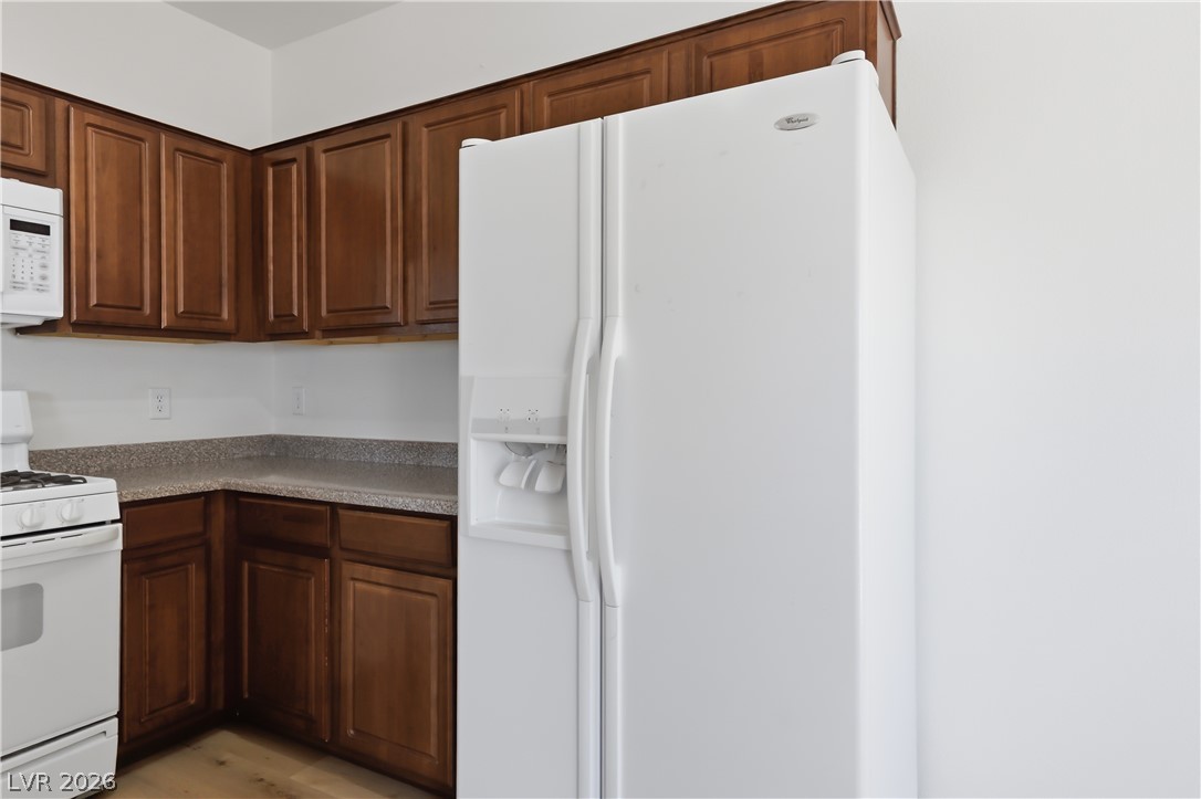 10410 Gold Shadow Avenue Property Photo 19