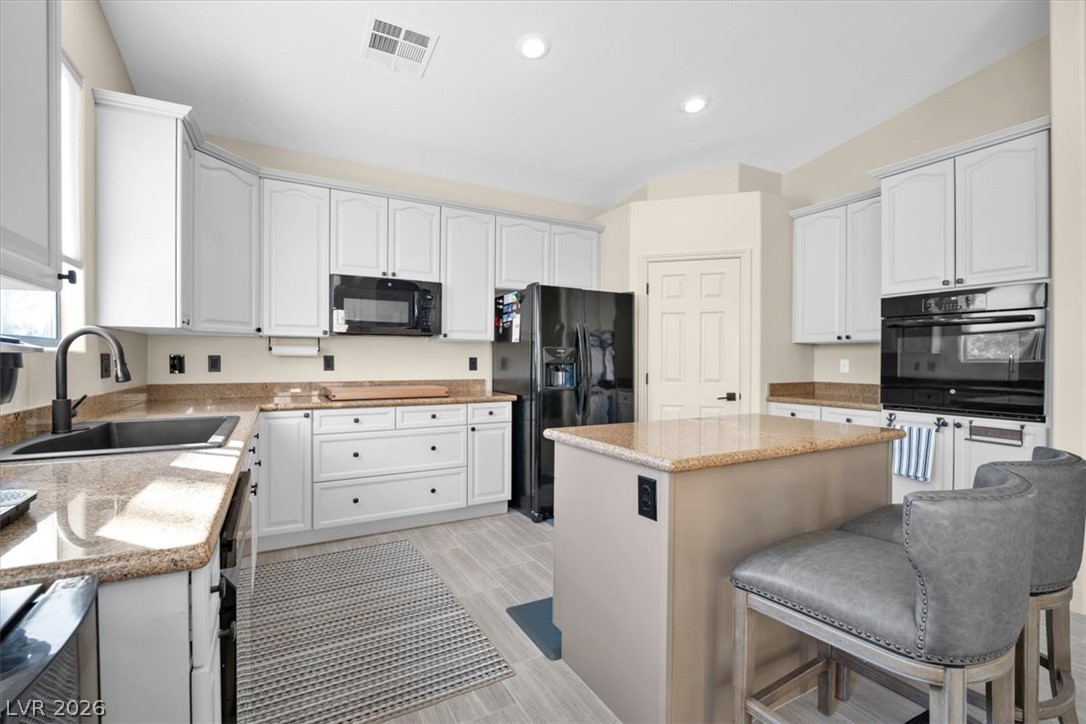 1323 Rolling Sunset Street Property Photo 15