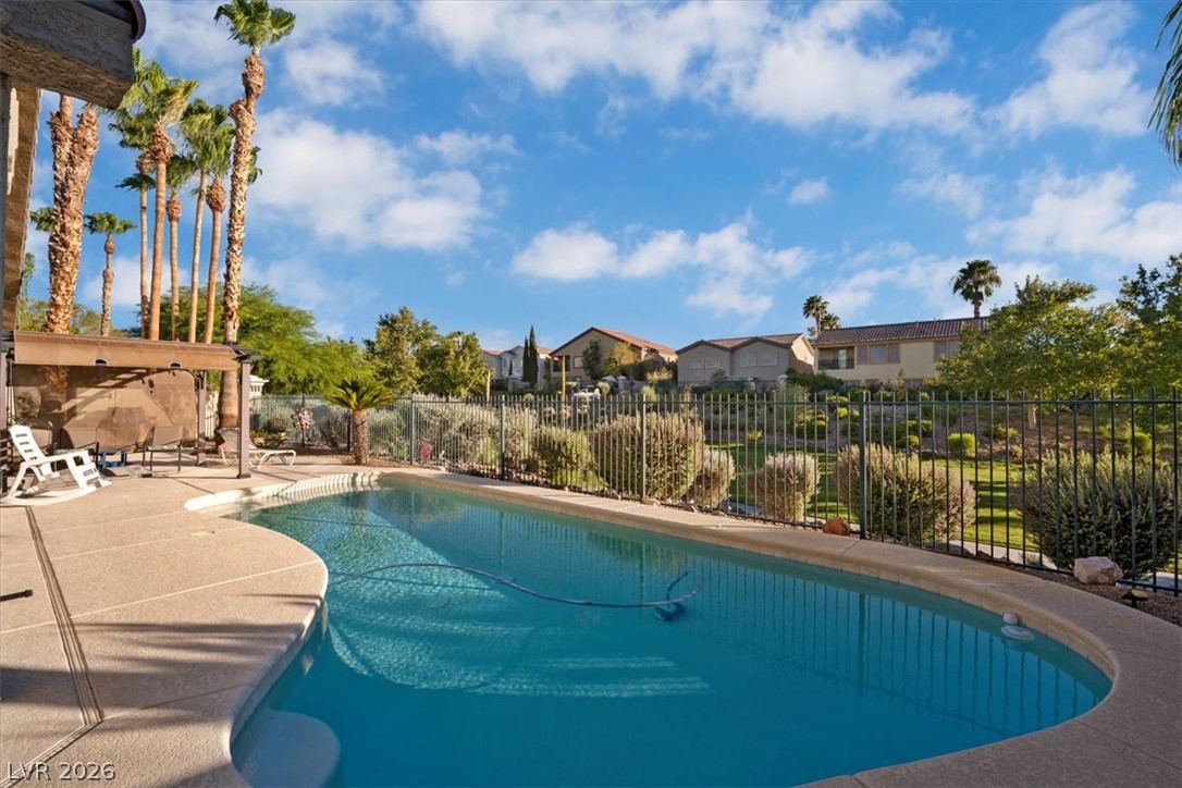 1323 Rolling Sunset Street Property Photo 35