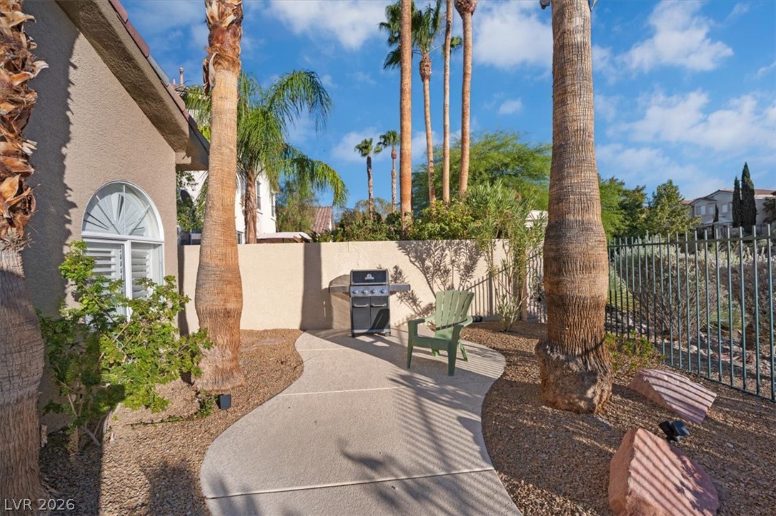 1323 Rolling Sunset Street Property Photo 36