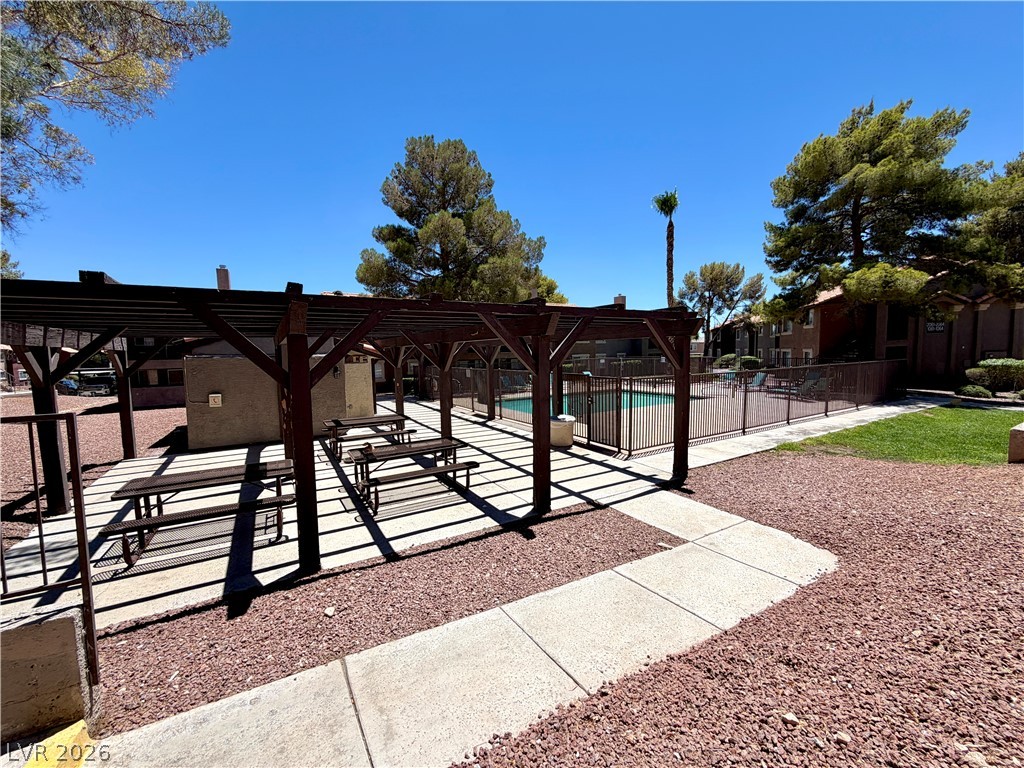 2750 South Durango Drive 1032 Property Photo 34