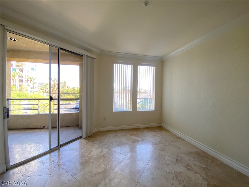 270 East Flamingo Road 215 Property Photo 12