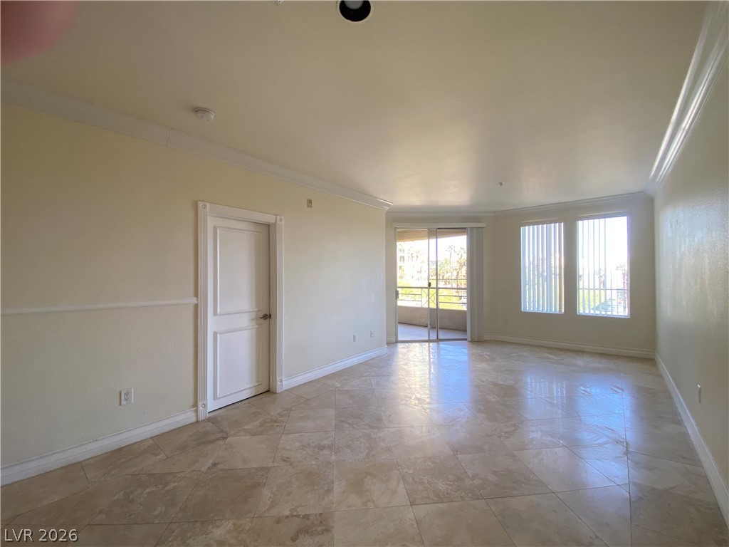 270 East Flamingo Road 215 Property Photo 13