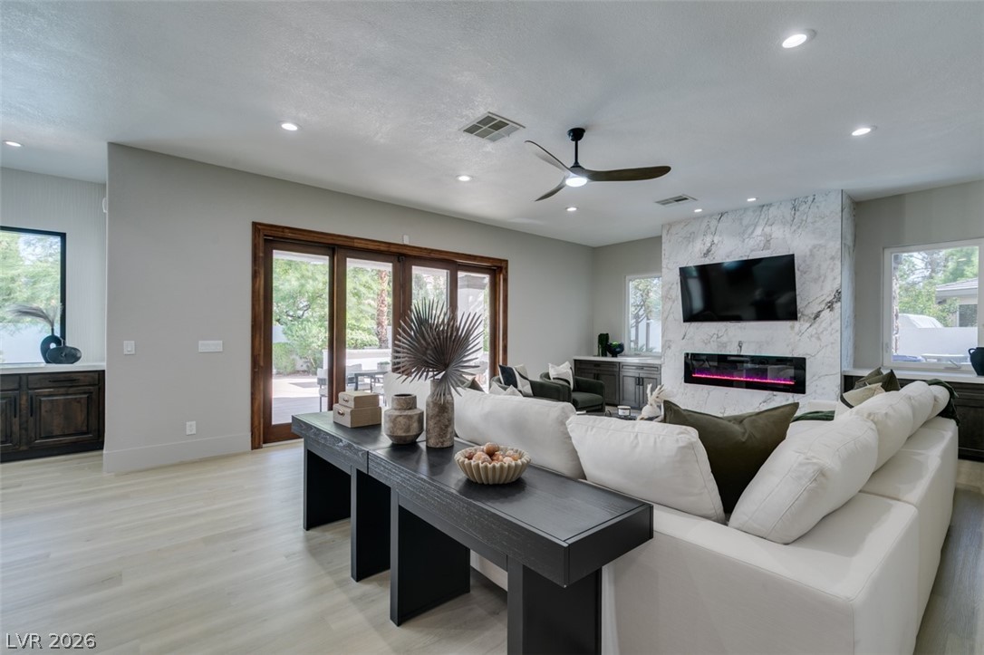 2200 Paseo Court Property Photo 15