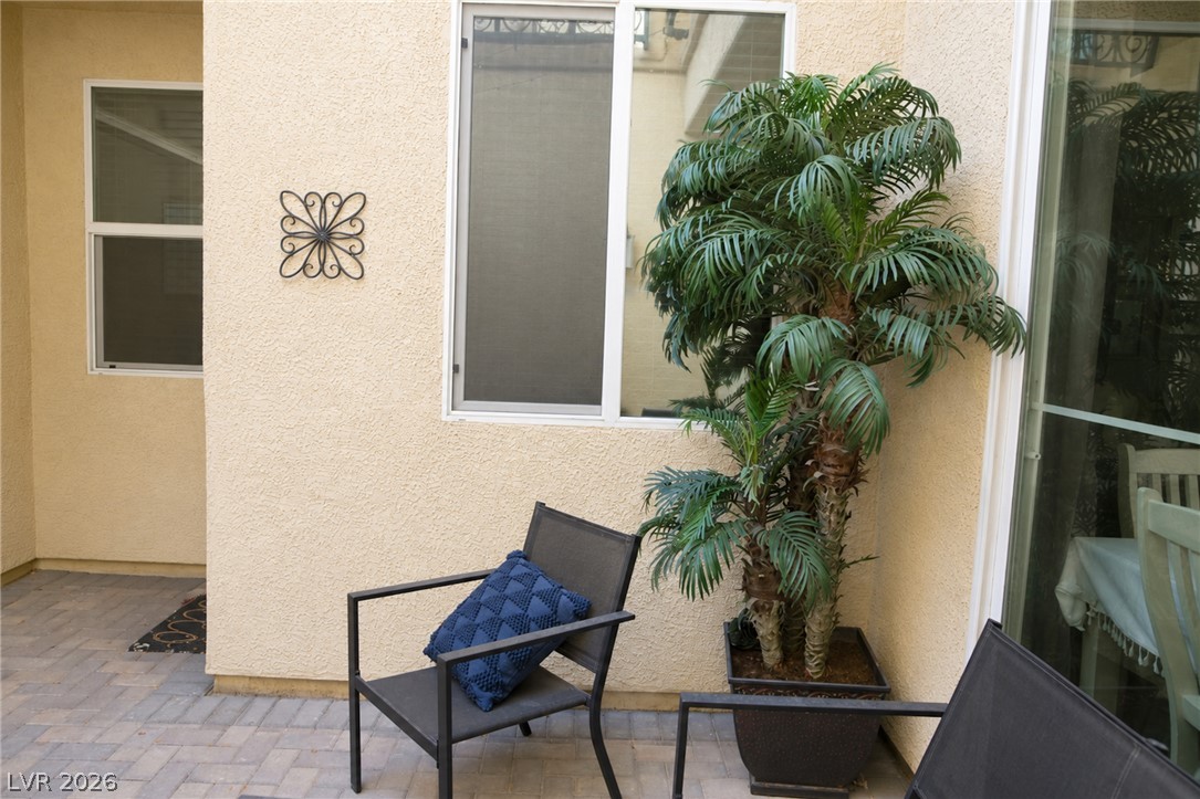 8517 Kellman Avenue Property Photo 3