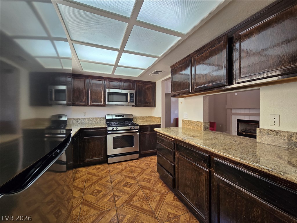 104 Lucy Thompson Street Property Photo 7