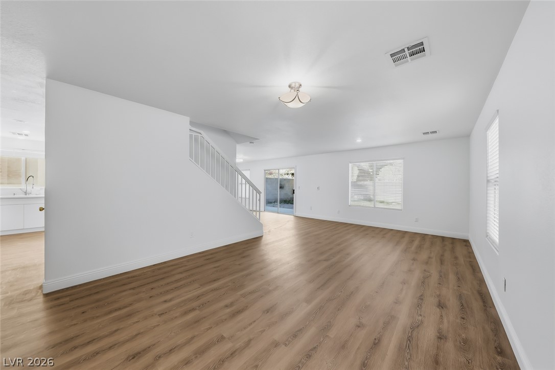 8608 Hidden Pines Avenue Property Photo 3