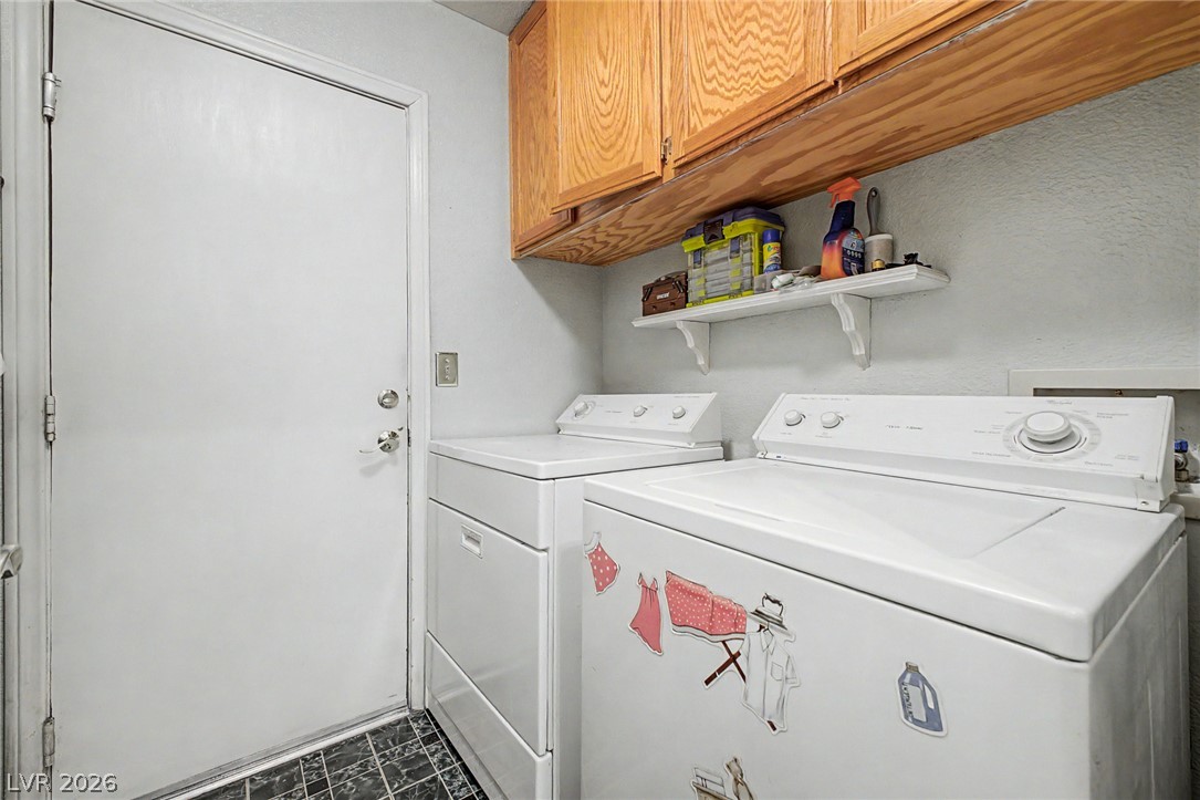 8208 Swan Lake Avenue Property Photo 25