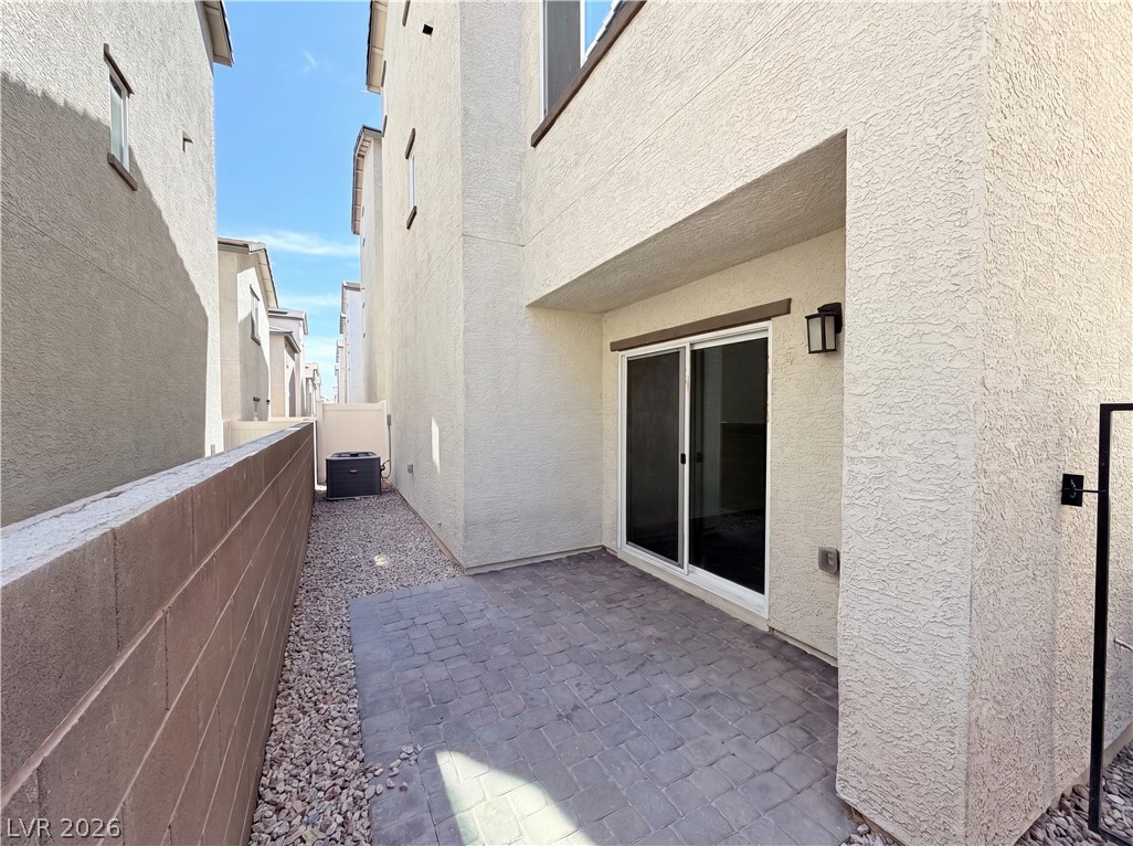 6875 Crimson Shadow Street Property Photo 33