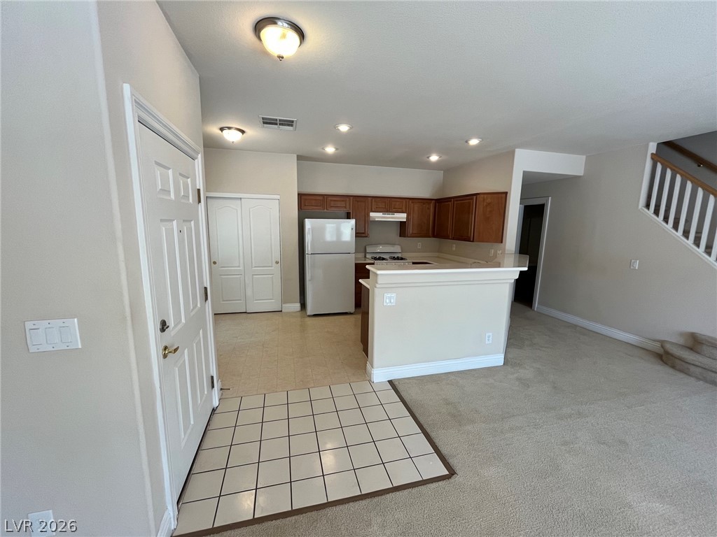 3213 Regal Swan Place 2 Property Photo 4