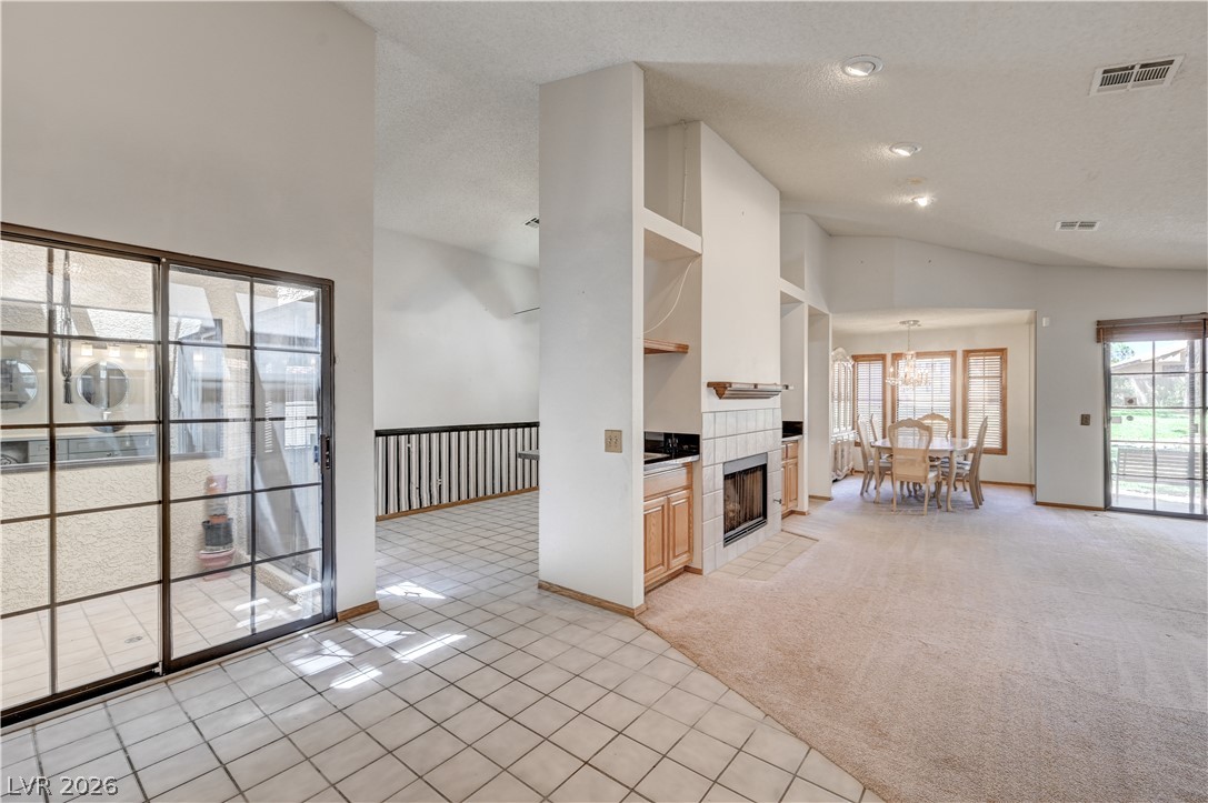 7916 Canoe Lane Property Photo 6