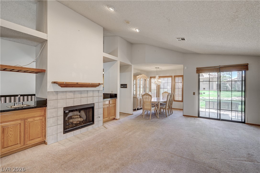 7916 Canoe Lane Property Photo 10