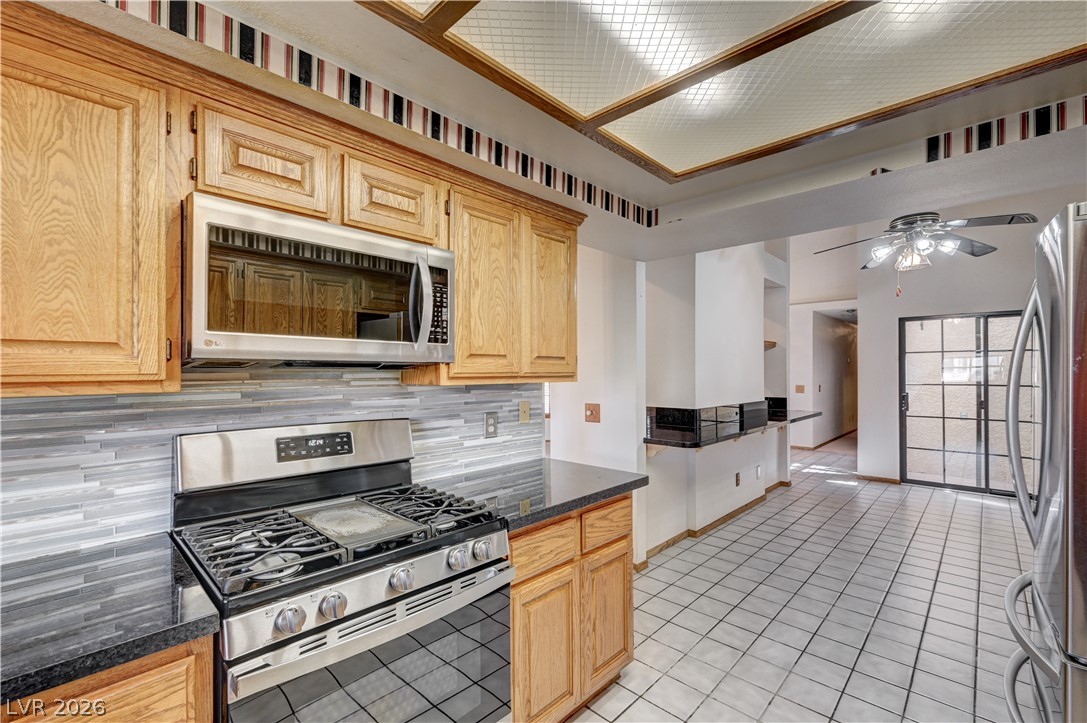 7916 Canoe Lane Property Photo 22