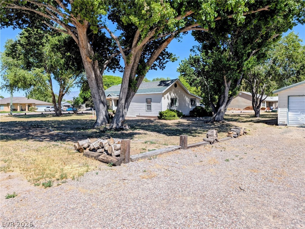997 Phillips Street Property Photo 3