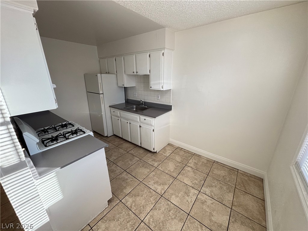 5132 Pebble Beach Boulevard B Property Photo 7