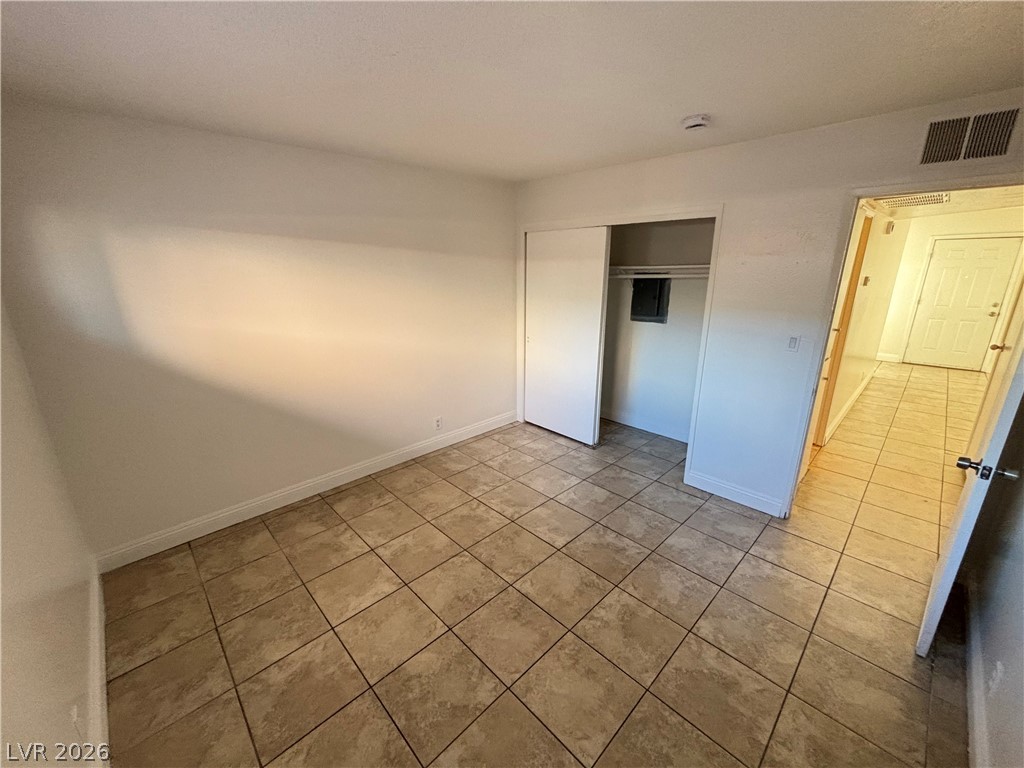 5132 Pebble Beach Boulevard B Property Photo 12