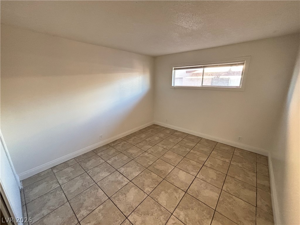 5132 Pebble Beach Boulevard B Property Photo 14