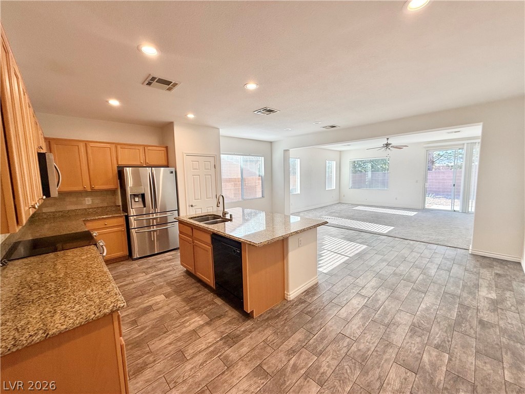 5190 Lignum Avenue Property Photo 6