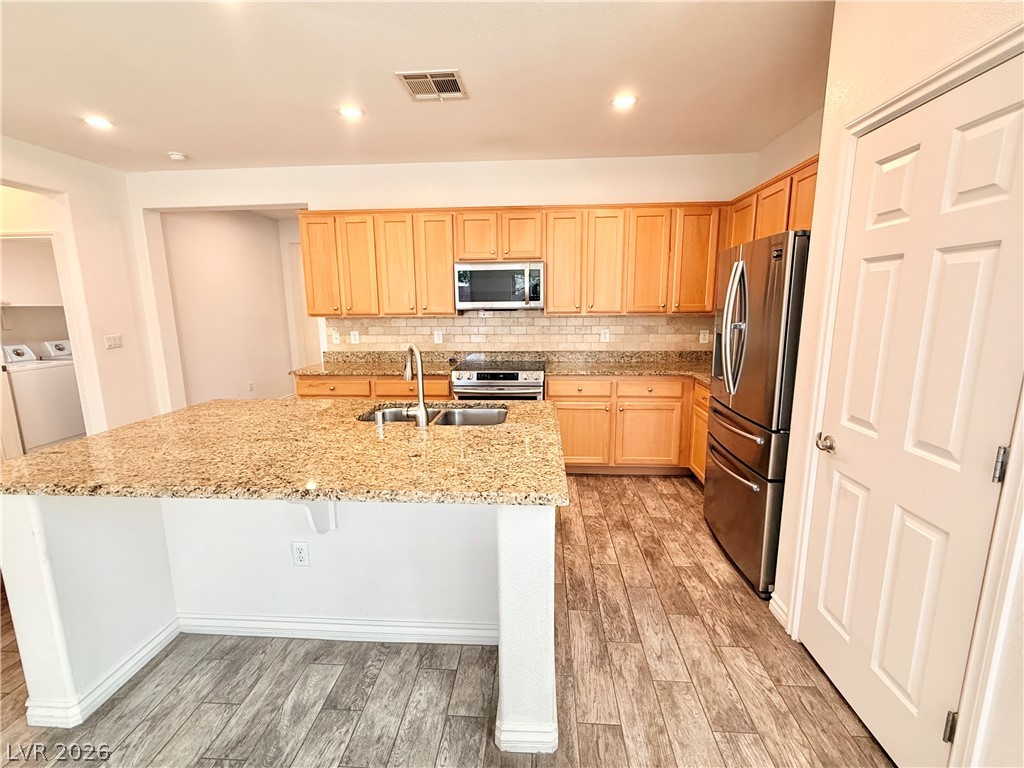 5190 Lignum Avenue Property Photo 8