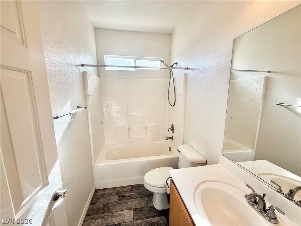5190 Lignum Avenue Property Photo 18